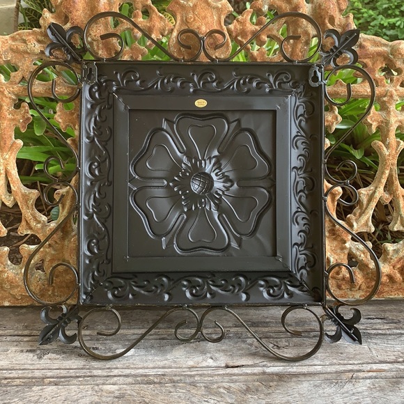 Lovely Wall Hanging - Picture 5 of 8